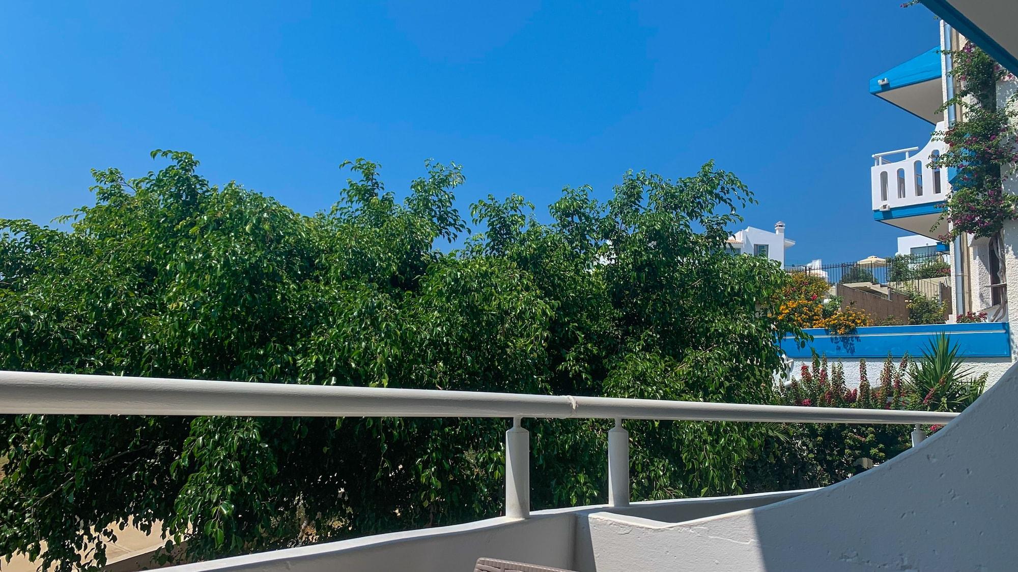 Skala Apartments Agia Marina  Luaran gambar